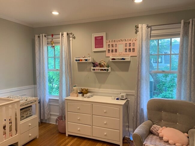 Building Photo - 1045 Adams St