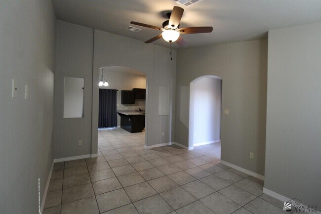 Building Photo - 11319 S Avenida Compadres