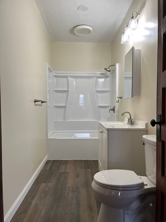 Building Photo - 209 Pilgrim Ave