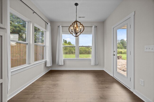 Building Photo - 217 Walker Grv Ln