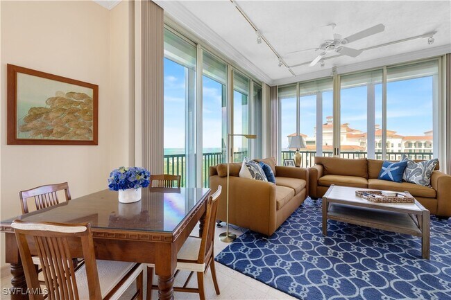 Building Photo - 7515 Pelican Bay Blvd