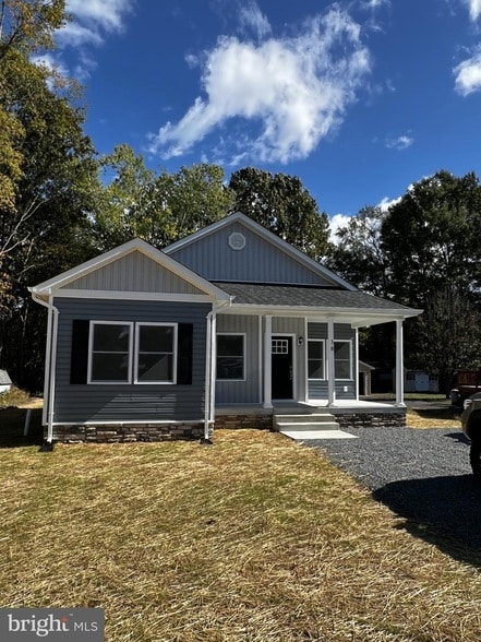 Building Photo - 38 Meadow View Ln