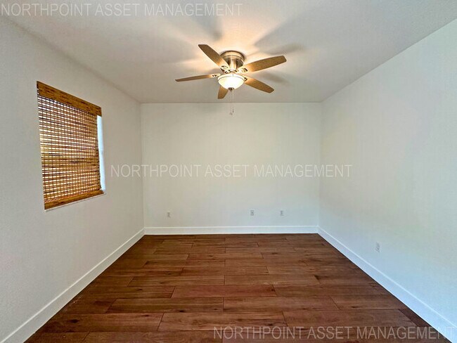 Building Photo - Stylish 3-Bedroom Home with Pool, Garage &...