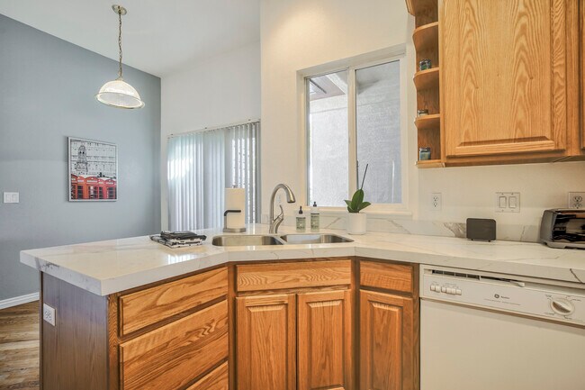 Building Photo - 4884 Sanctuary Grove
