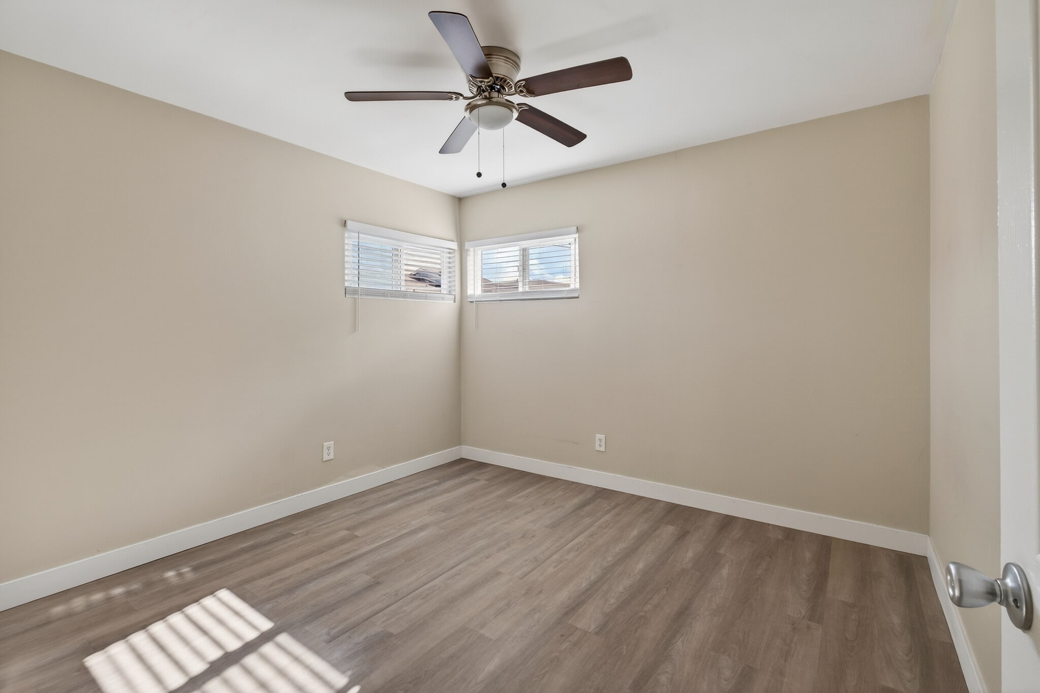 Building Photo - 25218 Loytan St