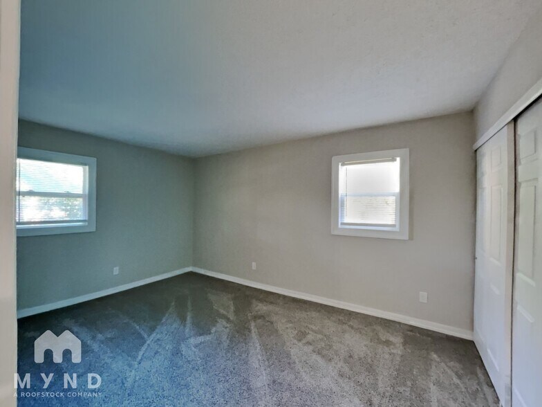 Building Photo - 3040 Wadsworth Ct