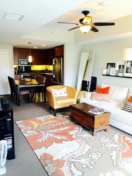 Livingroom - 875 G St