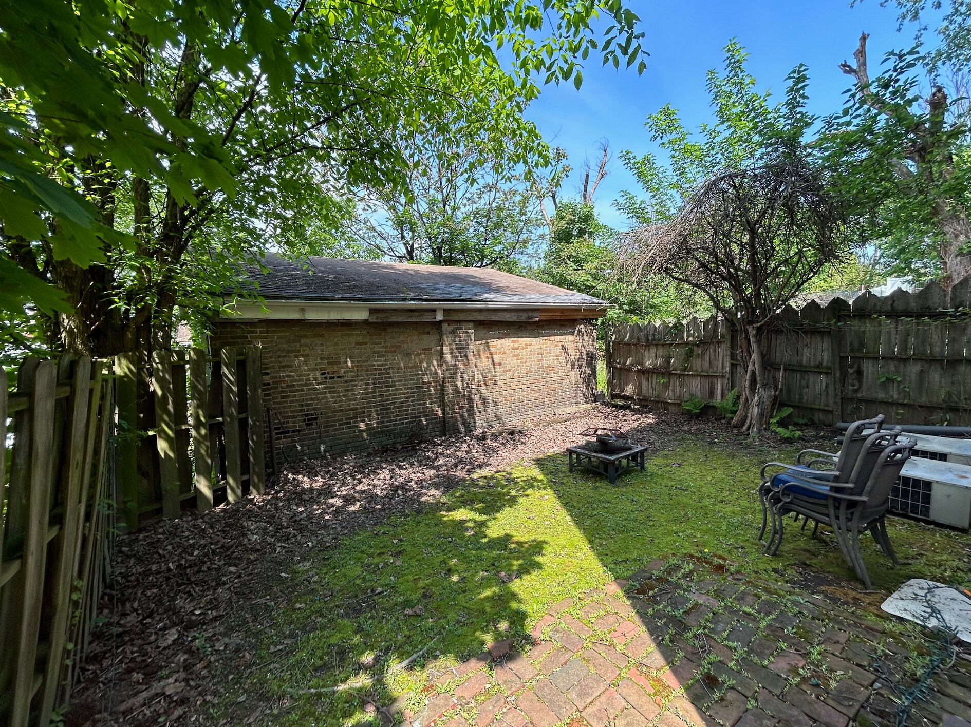 Backyard - 508 Boggs Ave