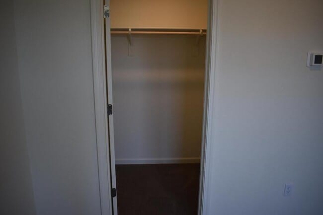 Building Photo - 708 Athena Dr