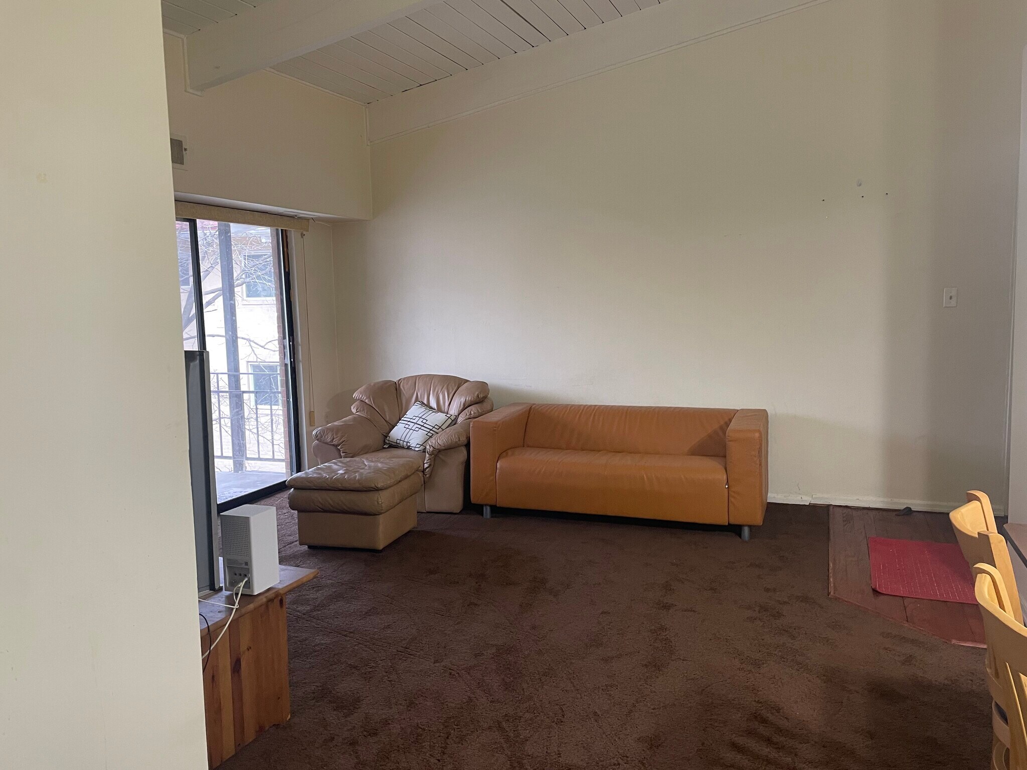 Building Photo - 11370 Cherry Hill Rd