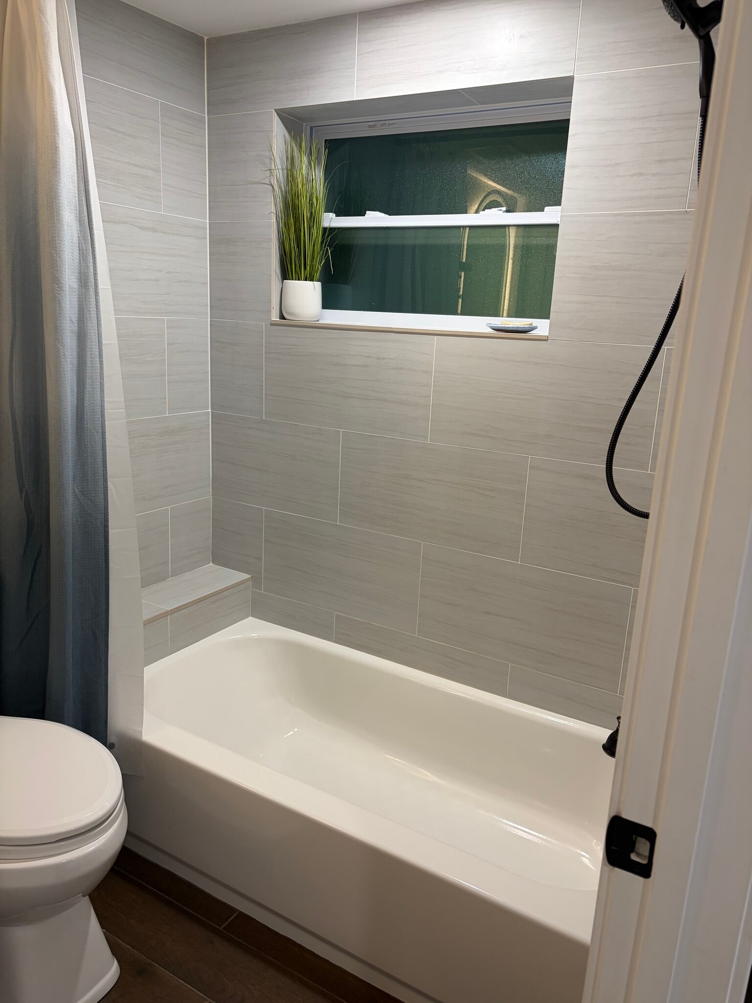 Bathroom shower/tub - 508 28th Street Ocean