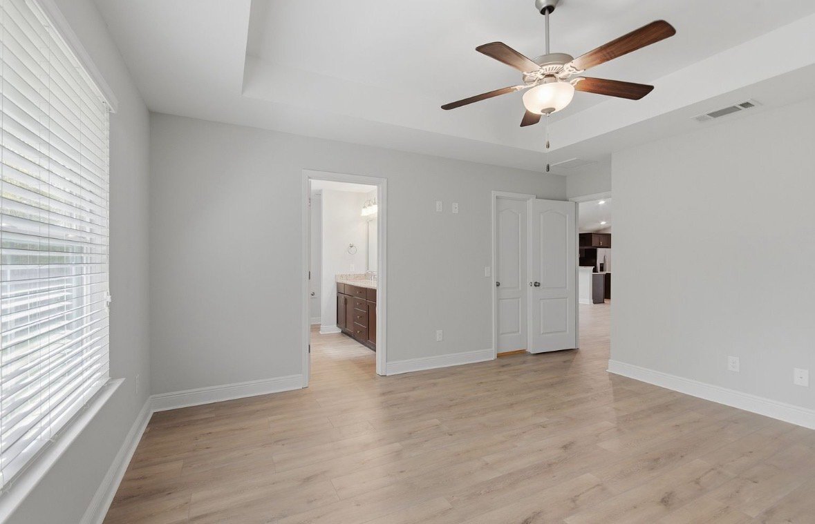 Building Photo - 5093 Carley Ct