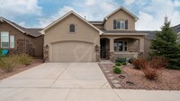 Building Photo - Beautiful 2 Story home in North Fork