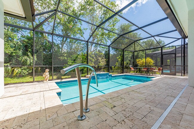 Building Photo - 1498 Lily's Cay Circle