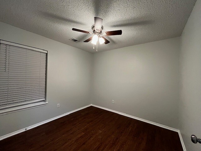 Building Photo - 3013 Rustic Meadow Trail