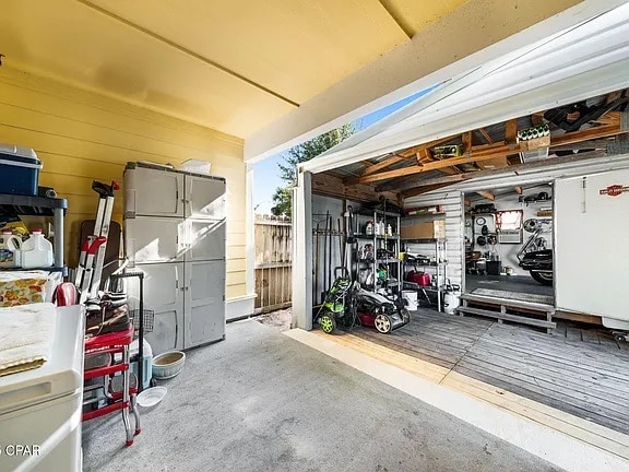 Building Photo - 4036 Woodridge Rd