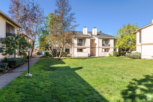 Exterior of building and grounds - Camino Creek