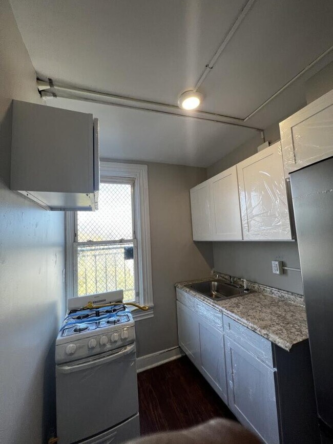 Building Photo - 1708 Harlem Ave