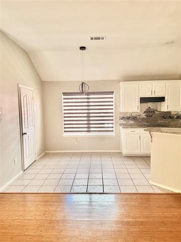 Building Photo - 5721 Bandera Dr