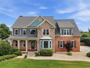 Building Photo - 8205 Applewood Ct