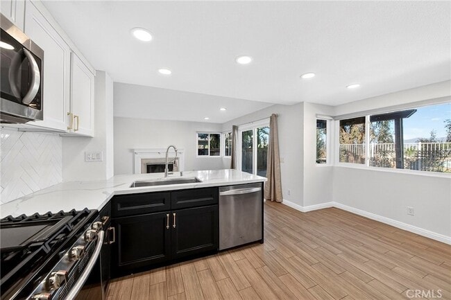 Building Photo - 3355 Sterling Dr