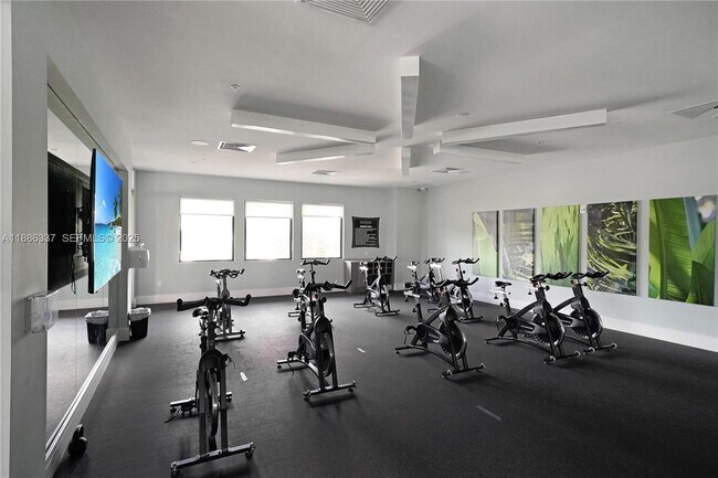 Building Photo - 8167 NW 41st St