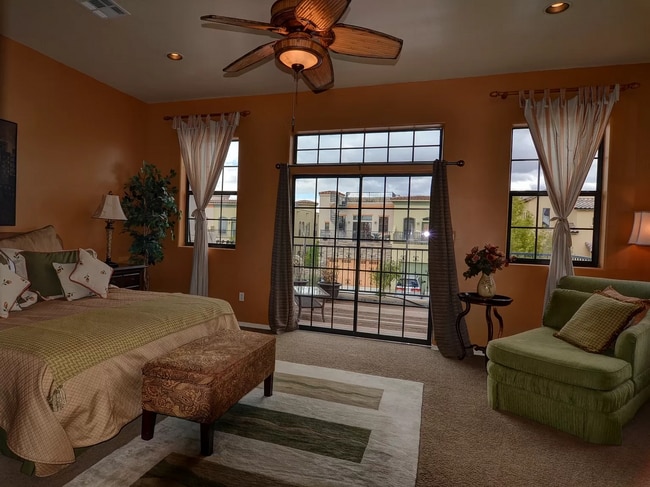 Building Photo - 4310 Capistrano Ave