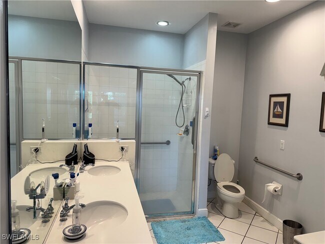 Building Photo - 1420 Sweetwater Cove
