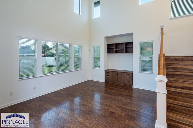 Building Photo - 91-1038 Waiilikahi St