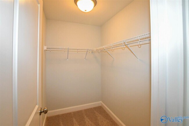 Building Photo - 113 Gary Allen Blvd