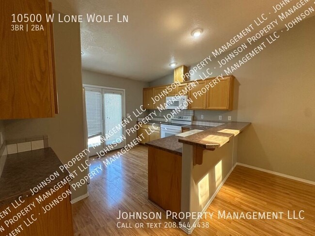 Building Photo - 10500 W Lone Wolf Ln