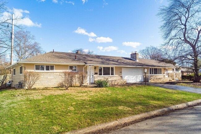 Primary Photo - 4232 Eastlea Dr