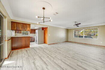 Building Photo - 472 Ironwood Dr