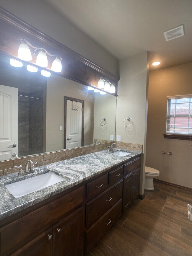 Building Photo - 3 Misty Morning Ln