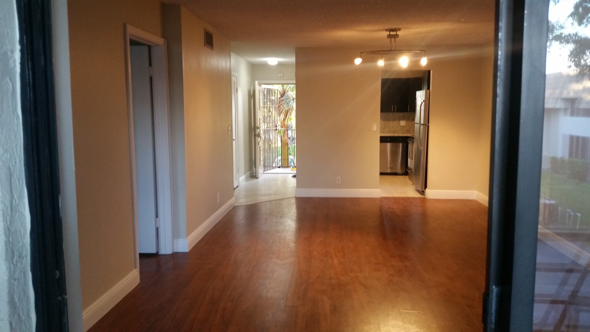 Building Photo - 3361 NW 85th Ave