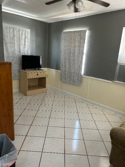 Building Photo - 9751 FL-78