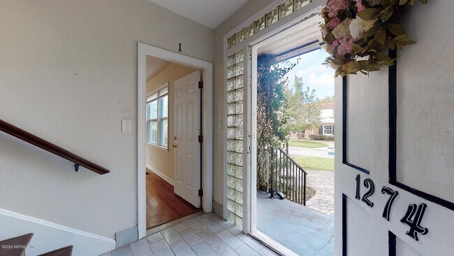 Building Photo - 1274 Belmont Terrace