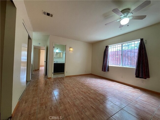 Building Photo - 1349 Walnut Ave