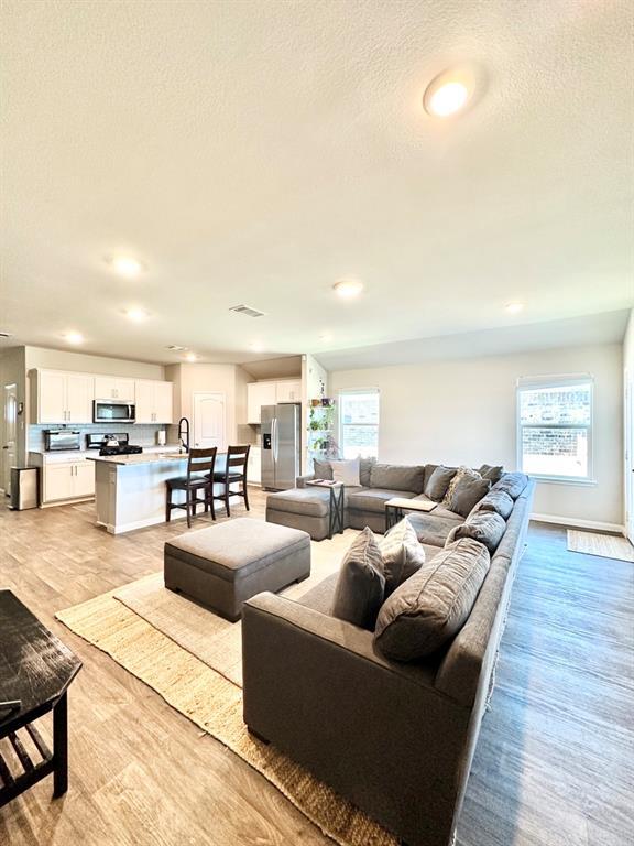 Building Photo - 116 Pronghorn Cir