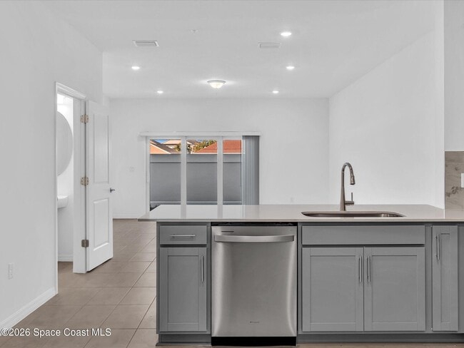 Building Photo - 4446 Jetty Ln