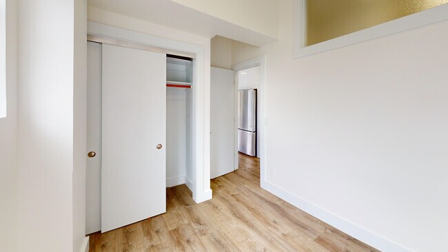 Building Photo - 810 Eddy St