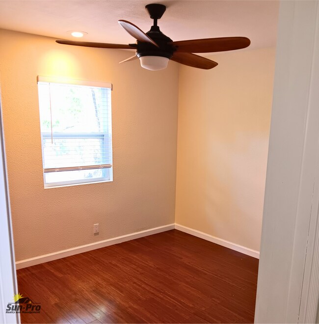 Building Photo - 9 Waterberry Cir