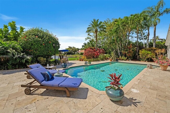 Building Photo - 10740 SW 74th Ct