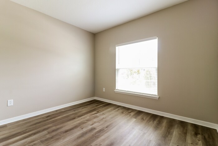 Building Photo - 18523 Hunters Meadow Walk