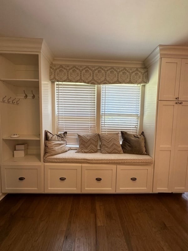 Building Photo - 339 Langford Rd