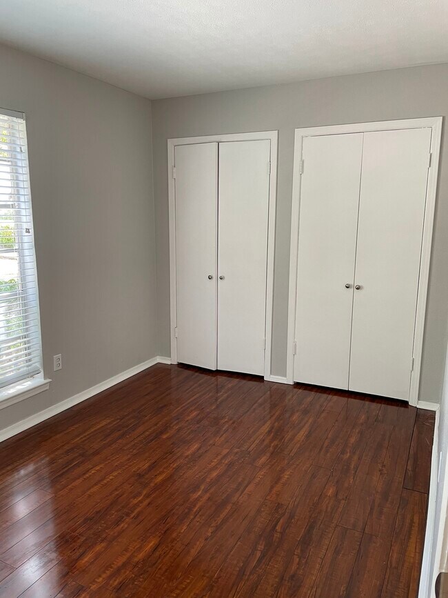 Bedroom 2 - 10590 High Hollows Dr