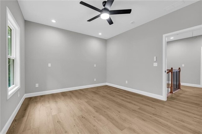 Building Photo - 155 Carey St