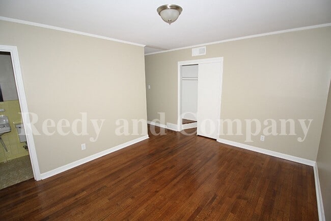 Building Photo - 4123 Rhodes Ave