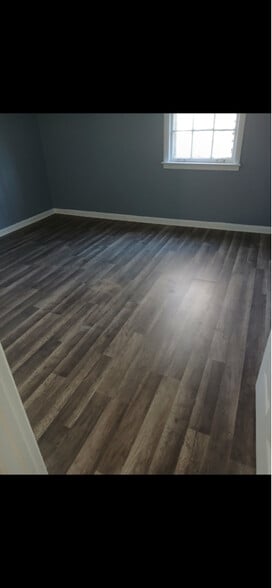 Building Photo - 1326 Laudeen Dr