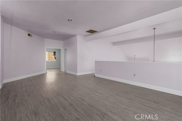 Building Photo - 3327 Deaver Dr